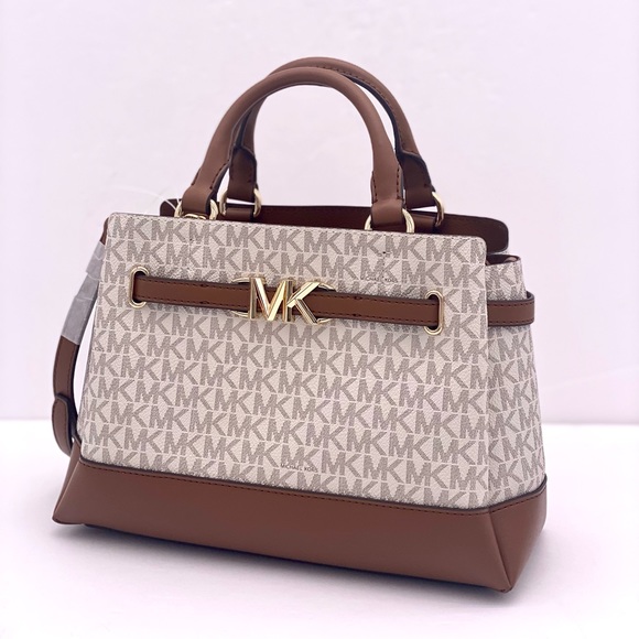 Michael Kors Reed Small Belted
Satchel Shoulder Crossbody Bag MK Vanilla - Picture 8 of 12